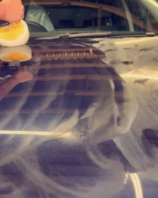 #americancarwash #carwash #radiantwax #spraypolish #details #shampoo #buffing #shinywheels #childservice #detailing #valeting #snowfoam #special #london
